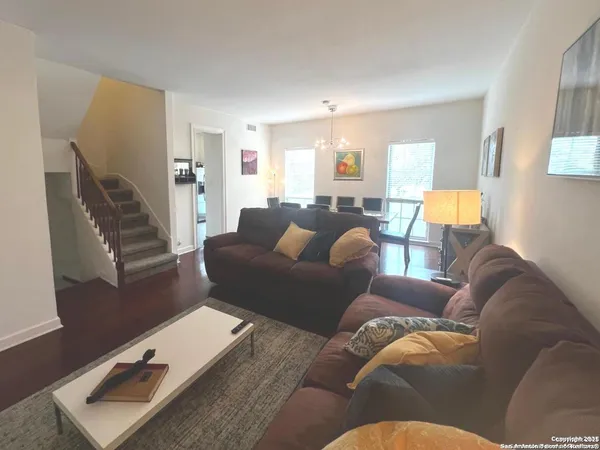 $1,900 | 7707 Broadway, Unit 24A, San Antonio, TX 78209