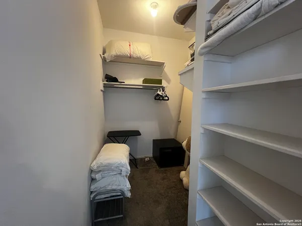 $1,900 | 7707 Broadway, Unit 24A, San Antonio, TX 78209