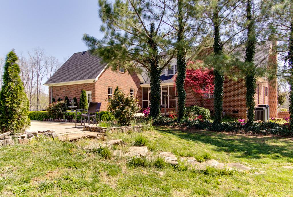 177 Barnesville Road Summertown, TN 38483 - Photo 20 of 27 Gallery Image 20