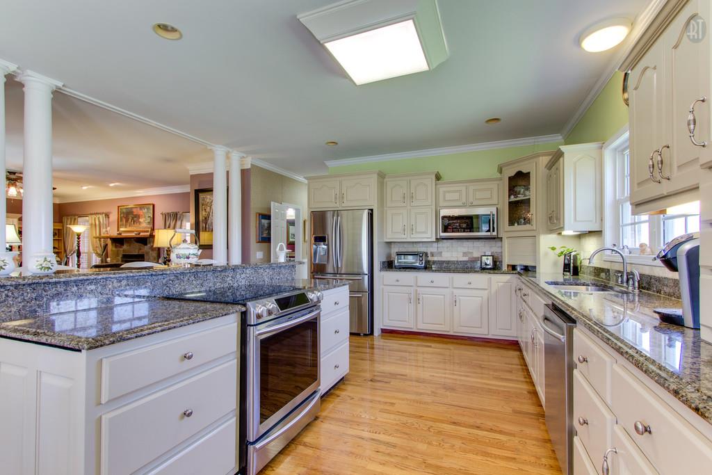 177 Barnesville Road Summertown, TN 38483 - Photo 8 of 27 Gallery Image 8