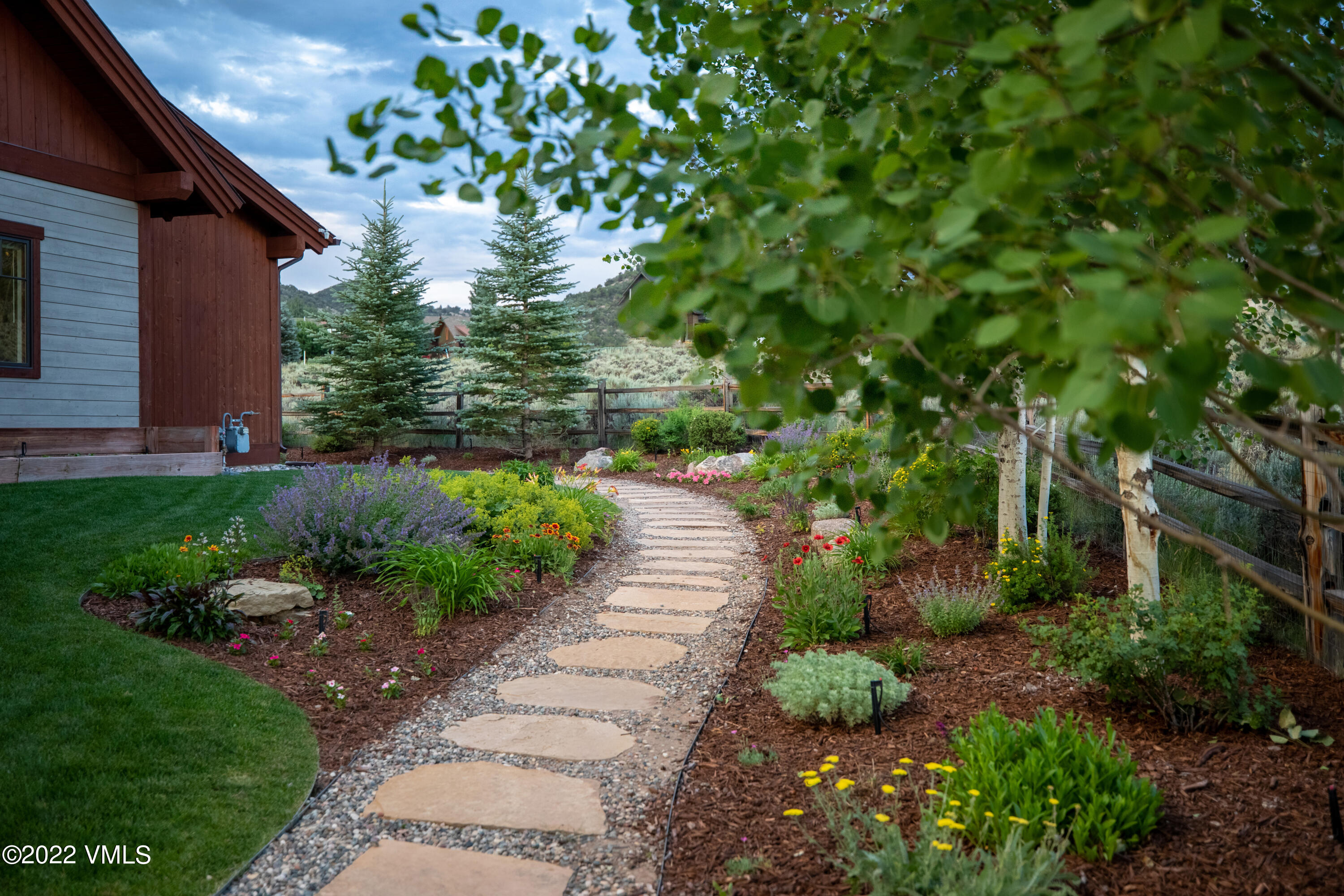 1000 Fourth Of July Road Eagle, CO 81631 - Photo 29 of 38 1000_fourth_of_july_exterior_garden