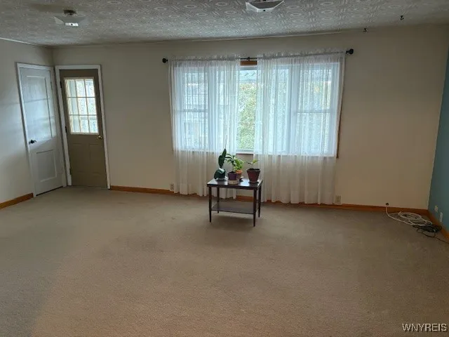 $1,195 | 247 Commonwealth Avenue, Buffalo, NY 14216