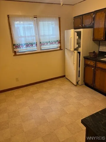 $1,195 | 247 Commonwealth Avenue, Buffalo, NY 14216