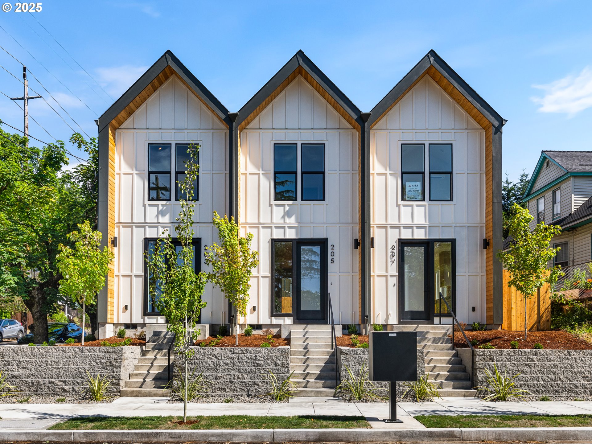 207 Northeast Going Street, Unit 3 Portland, OR 97211 - Photo 1 of 17