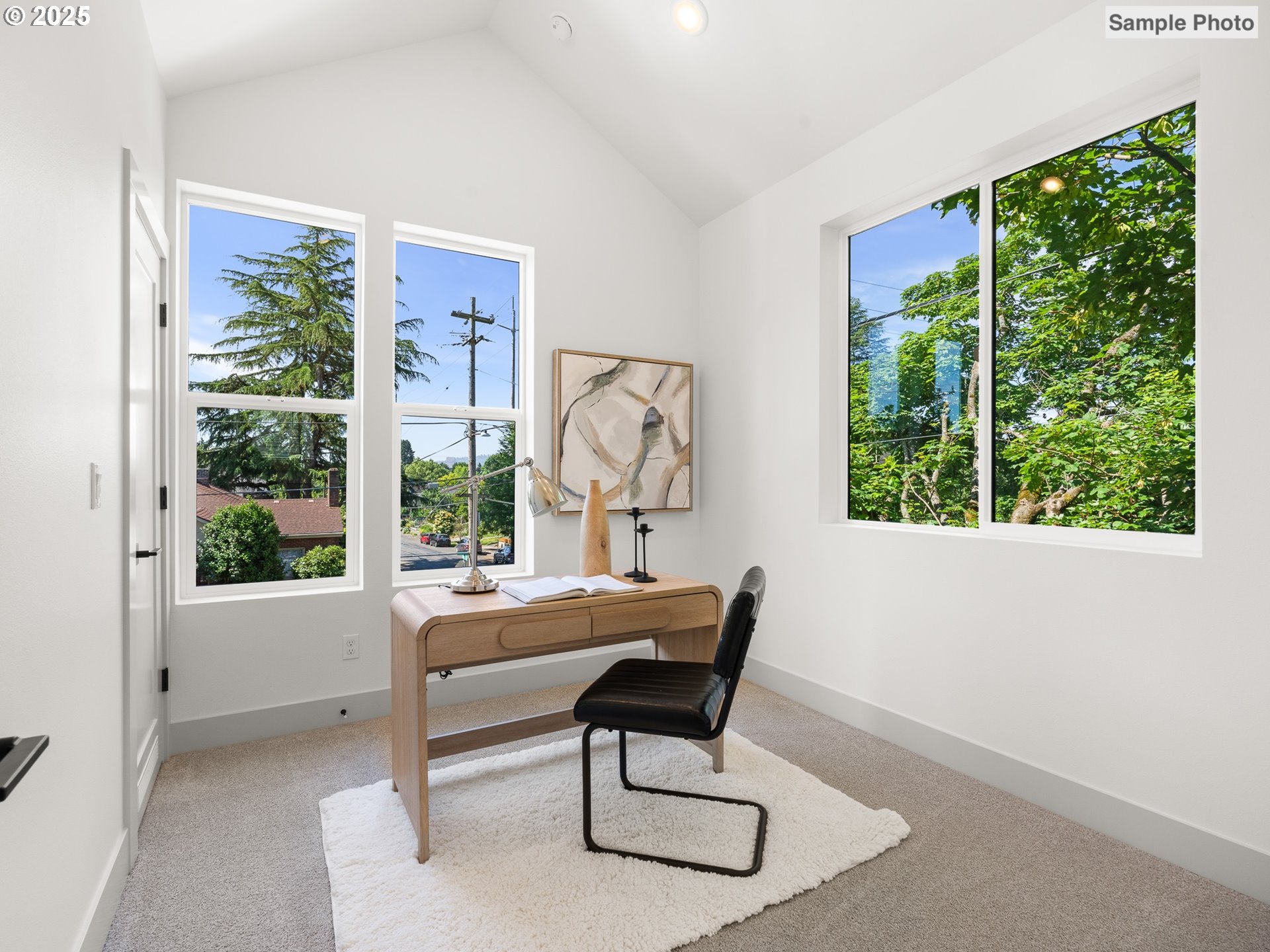 207 Northeast Going Street, Unit 3 Portland, OR 97211 - Photo 13 of 17