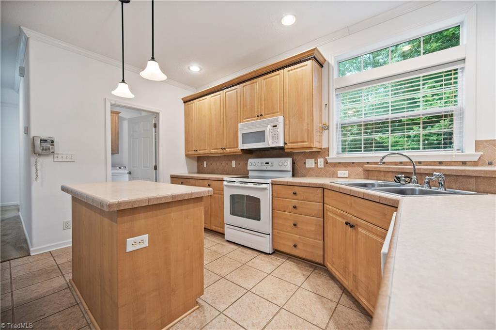 904 Dusty Rock Road Northwest Riner, VA 24149 - Photo 12 of 50