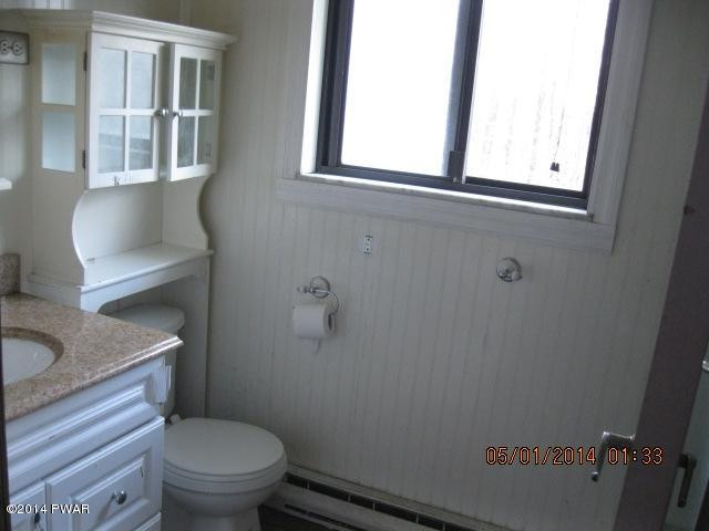 3590 Aberdeen Road Moscow, PA 18444 - Photo 13 of 16