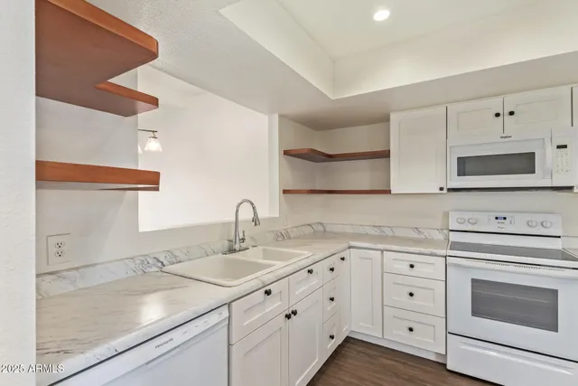 $374,900 | 1274 East Ave Hermosa, Phoenix, AZ 85014