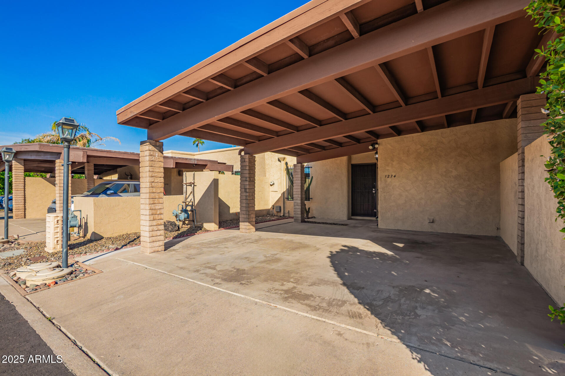 1274 East Ave Hermosa Phoenix, AZ 85014 - Photo 2 of 35 IMG_1740