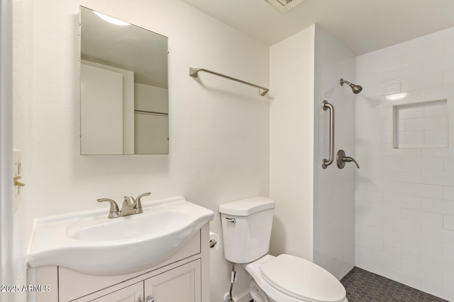 1274 East Ave Hermosa Phoenix, AZ 85014 - Photo 27 of 35 IMG_1760