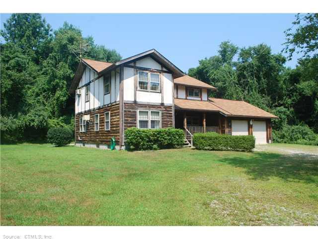 112 Fabyan Woodstock Road Thompson, CT 06255 - Photo 1 of 1 Exterior Front.