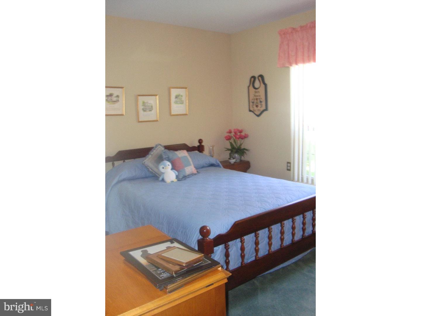 7 Dunstable Road Southampton, NJ 08088 - Photo 5 of 10 Bedroom