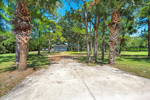 $1,500,000 | 7087 155th Place North, Palm Beach Gardens, FL 33418