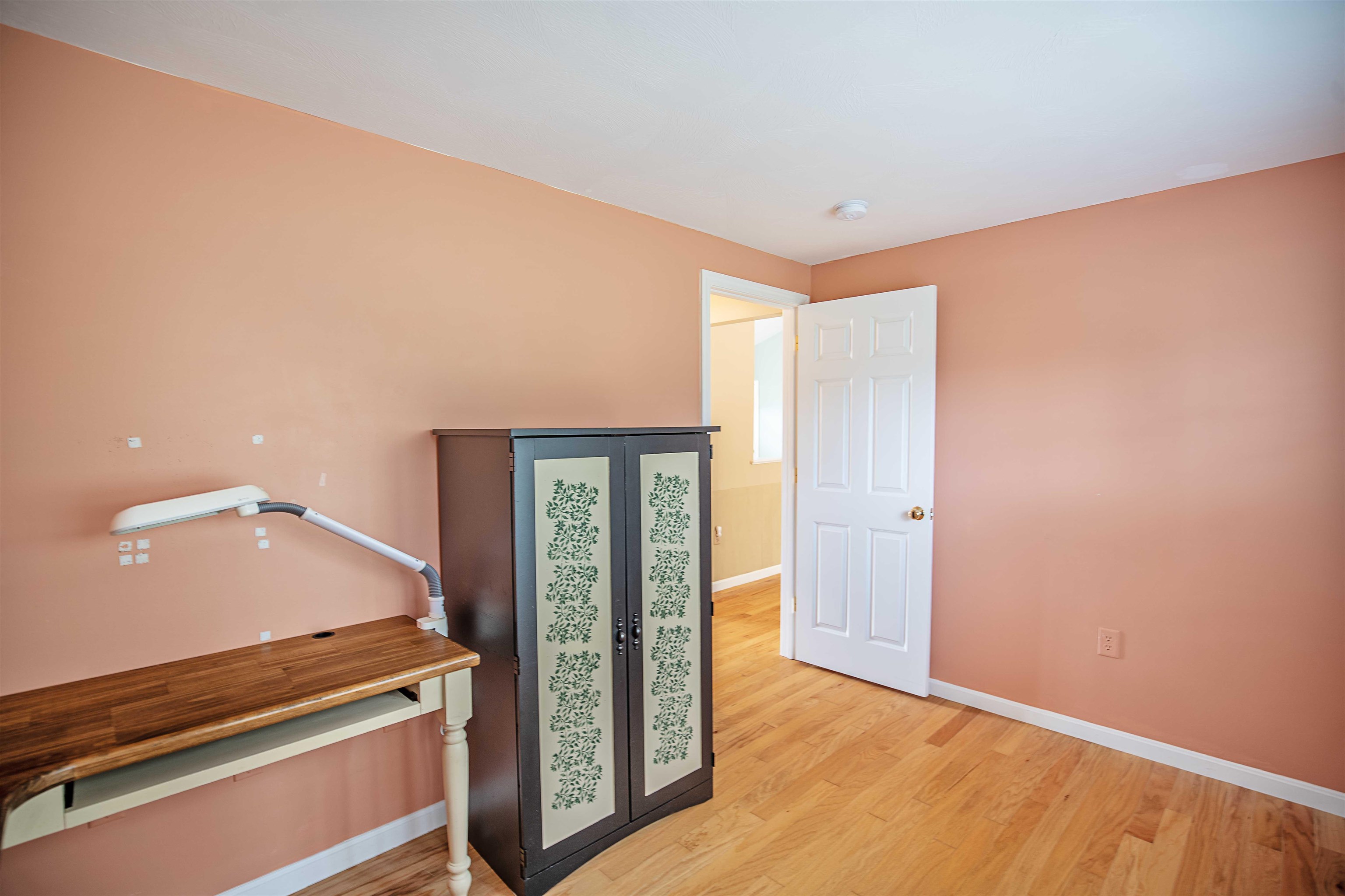 2 Hickory Court Hooksett, NH 03106 - Photo 9 of 27