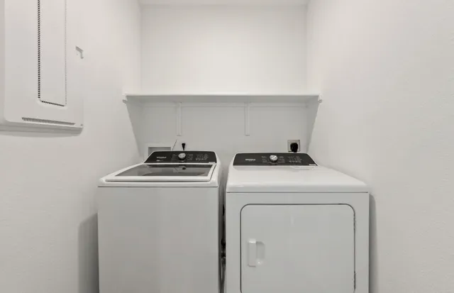 $315,217 | 412 Paradise Canyon Drive, Jarrell, TX 76537