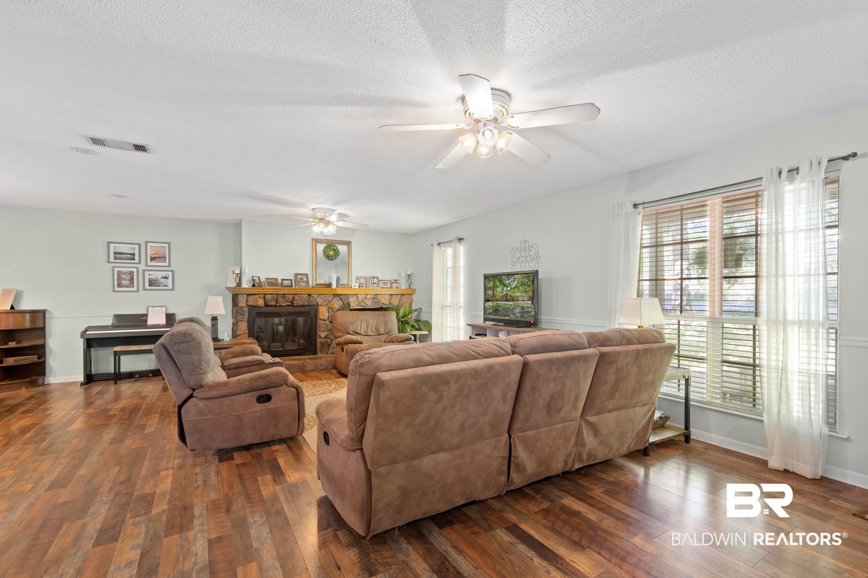 15860 Timber Rdg Road Chunchula, AL 36521 - Photo 5 of 40