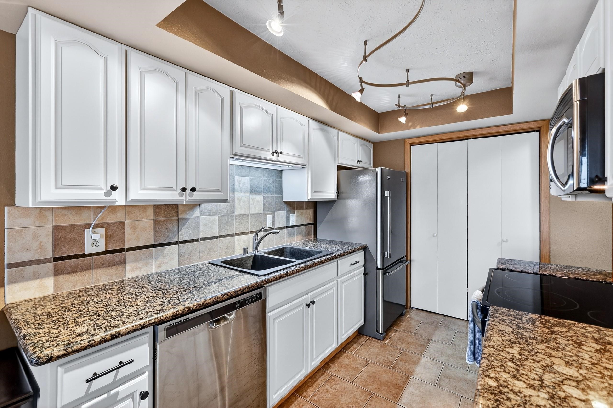 1711 West 7th Avenue, Unit 306 Spokane, WA 99204 - Photo 17 of 45