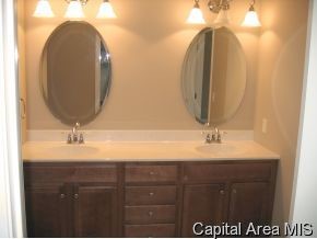 3709 Springfield, IL 62712 - Photo 4 of 8 Gallery Image 4