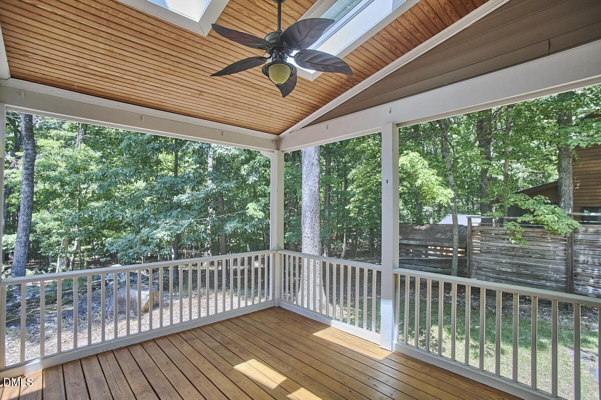309 Blueridge Road Carrboro, NC 27510 - Photo 34 of 63 038