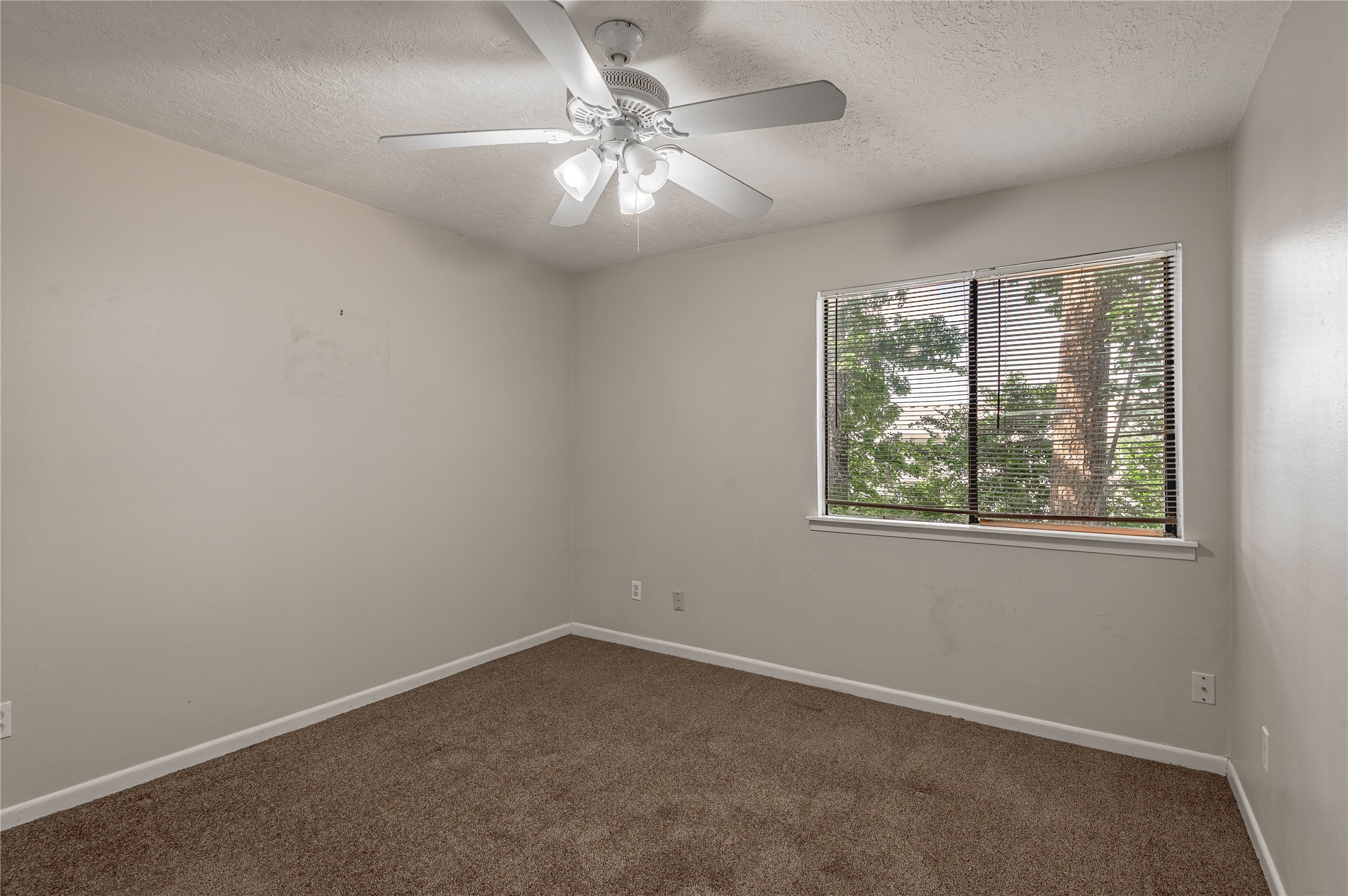 1329 Windsor Street, Unit 2 Huntsville, TX 77340 - Photo 15 of 23