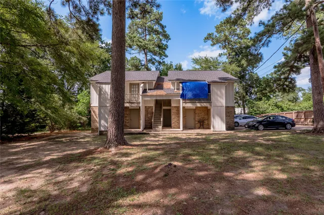 $895 | 1329 Windsor Street, Unit 2, Huntsville, TX 77340