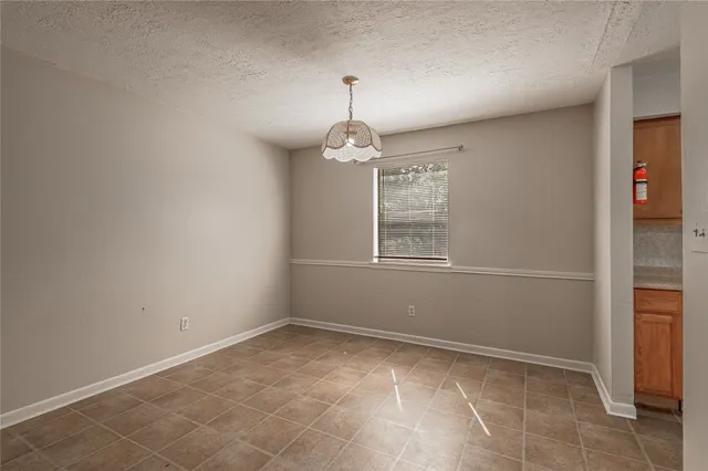 $895 | 1329 Windsor Street, Unit 2, Huntsville, TX 77340