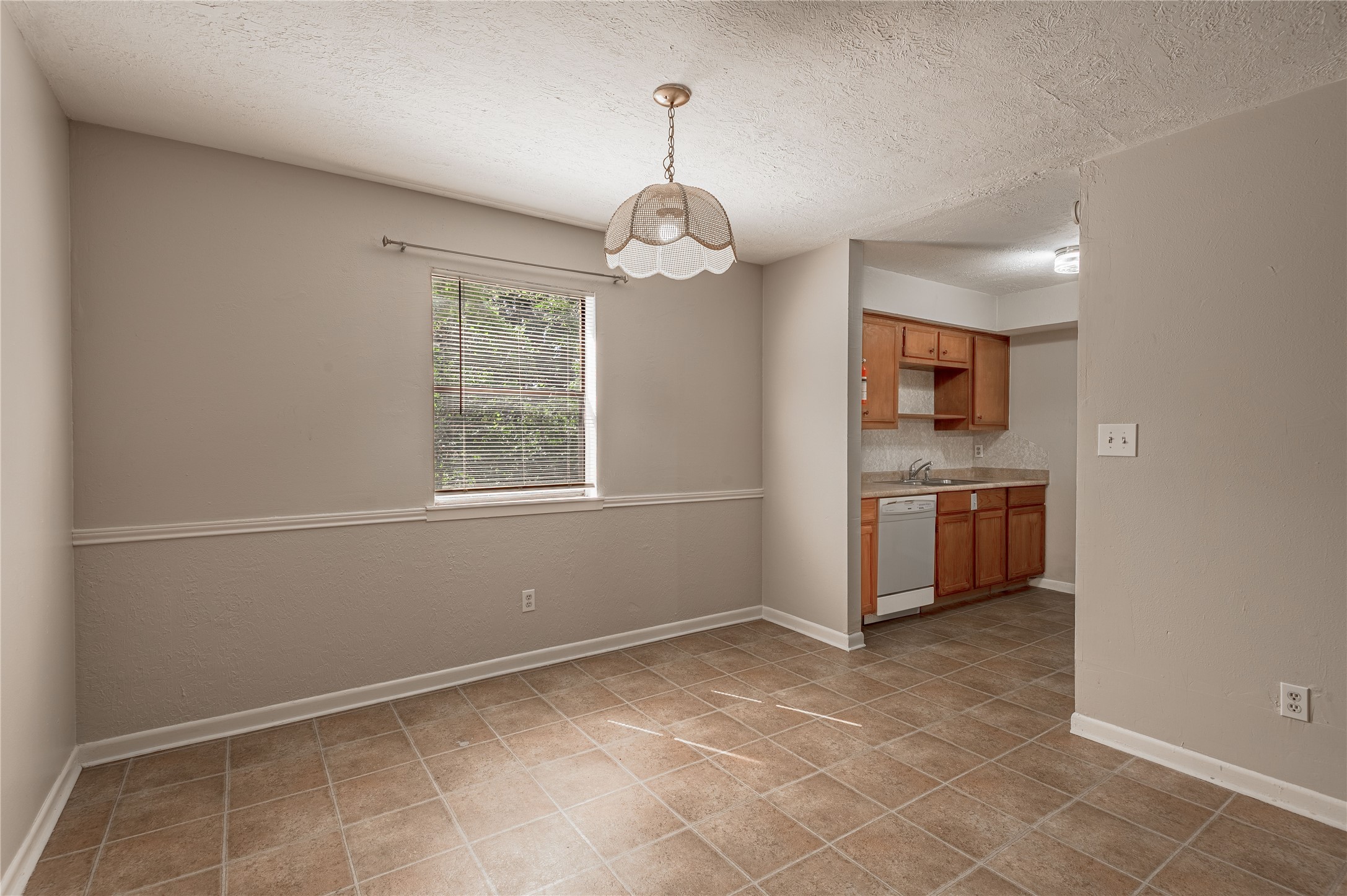 1329 Windsor Street, Unit 2 Huntsville, TX 77340 - Photo 10 of 23