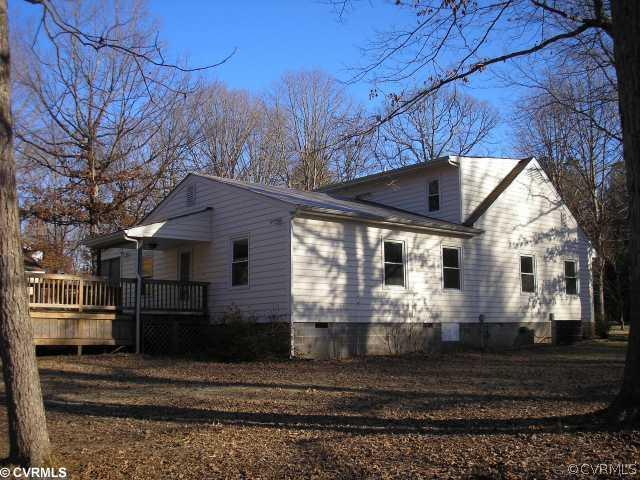 2911 Red Lane Road Powhatan, VA 23139 - Photo 2 of 10 Exterior Back