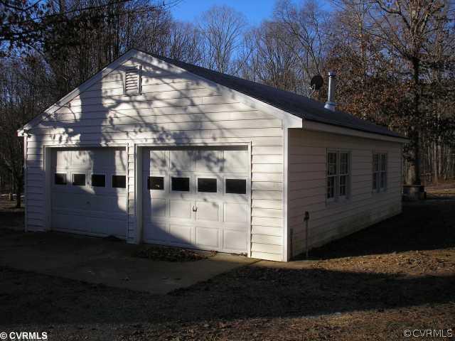 2911 Red Lane Road Powhatan, VA 23139 - Photo 4 of 10 Parking Lot/Garage