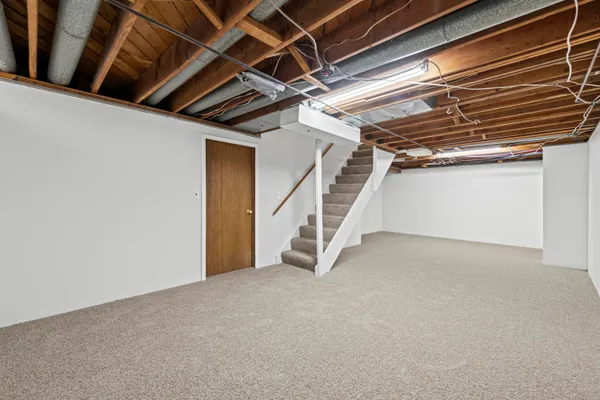 $374,900 | 7023 Wild Ridge Lane, West Bloomfield, MI 48322