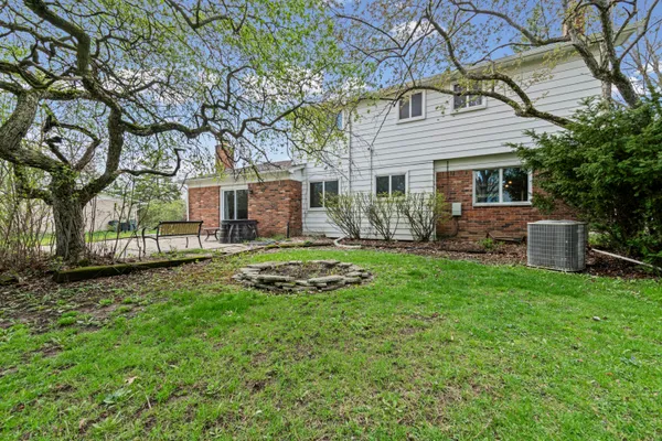 $374,900 | 7023 Wild Ridge Lane, West Bloomfield, MI 48322