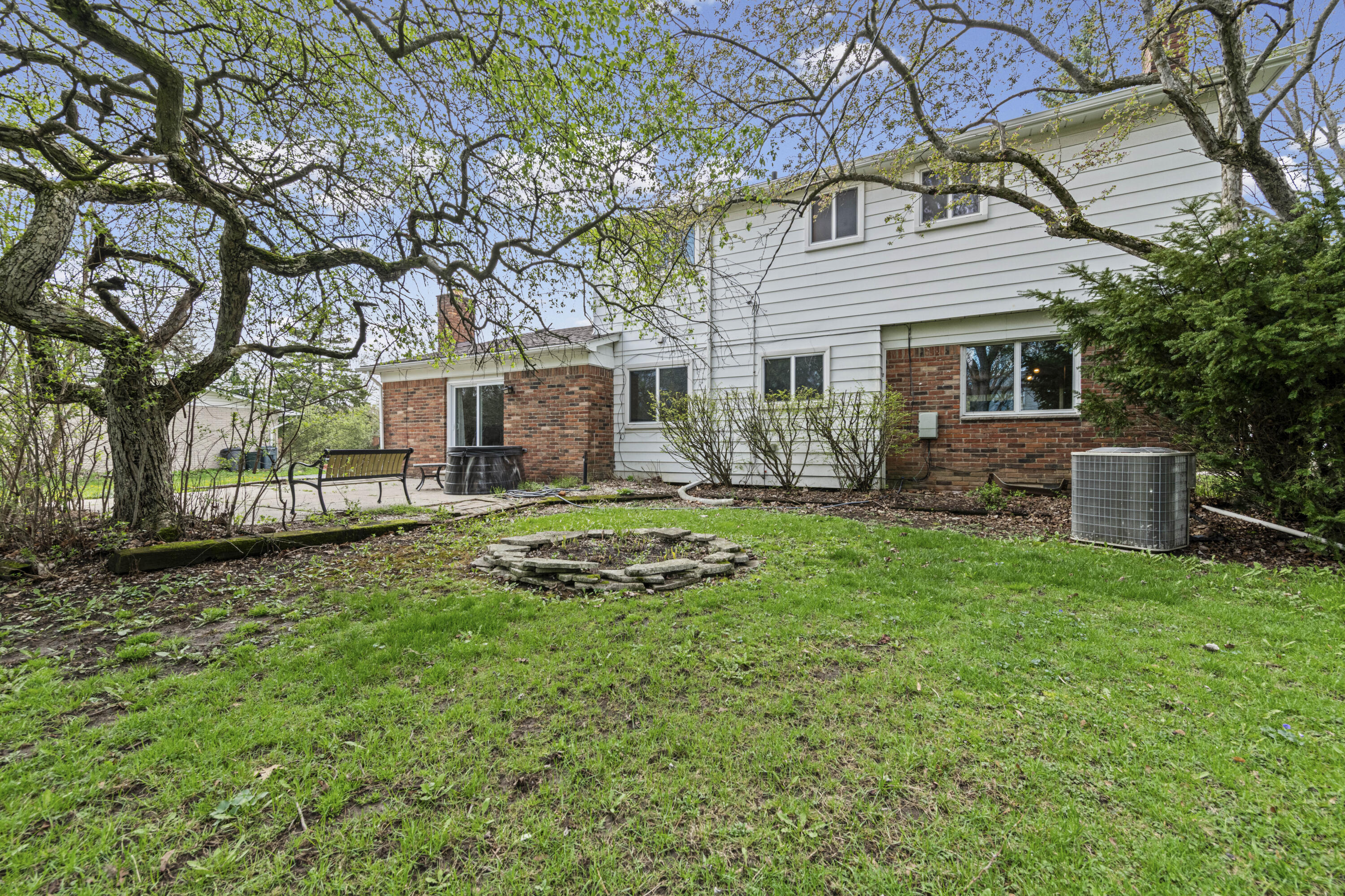 7023 Wild Ridge Lane West Bloomfield, MI 48322 - Photo 25 of 28 Back of House