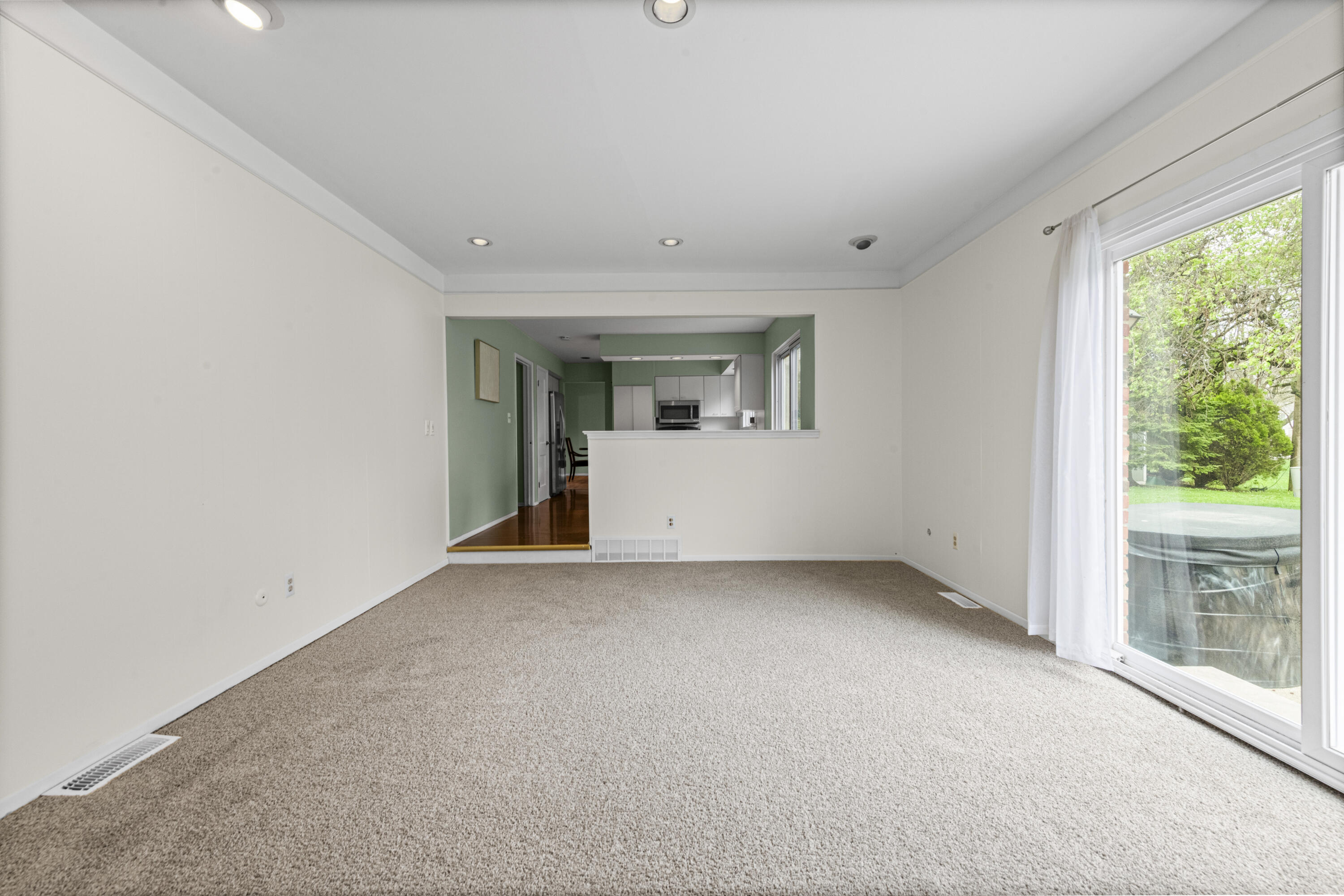 7023 Wild Ridge Lane West Bloomfield, MI 48322 - Photo 8 of 28 Family Room 2