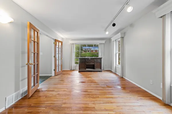 $374,900 | 7023 Wild Ridge Lane, West Bloomfield, MI 48322