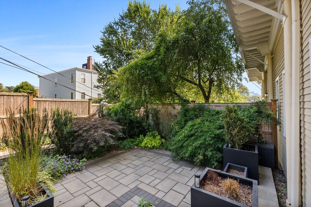 44 High Street, Unit 7 Boston, MA 02129 - Photo 35 of 36