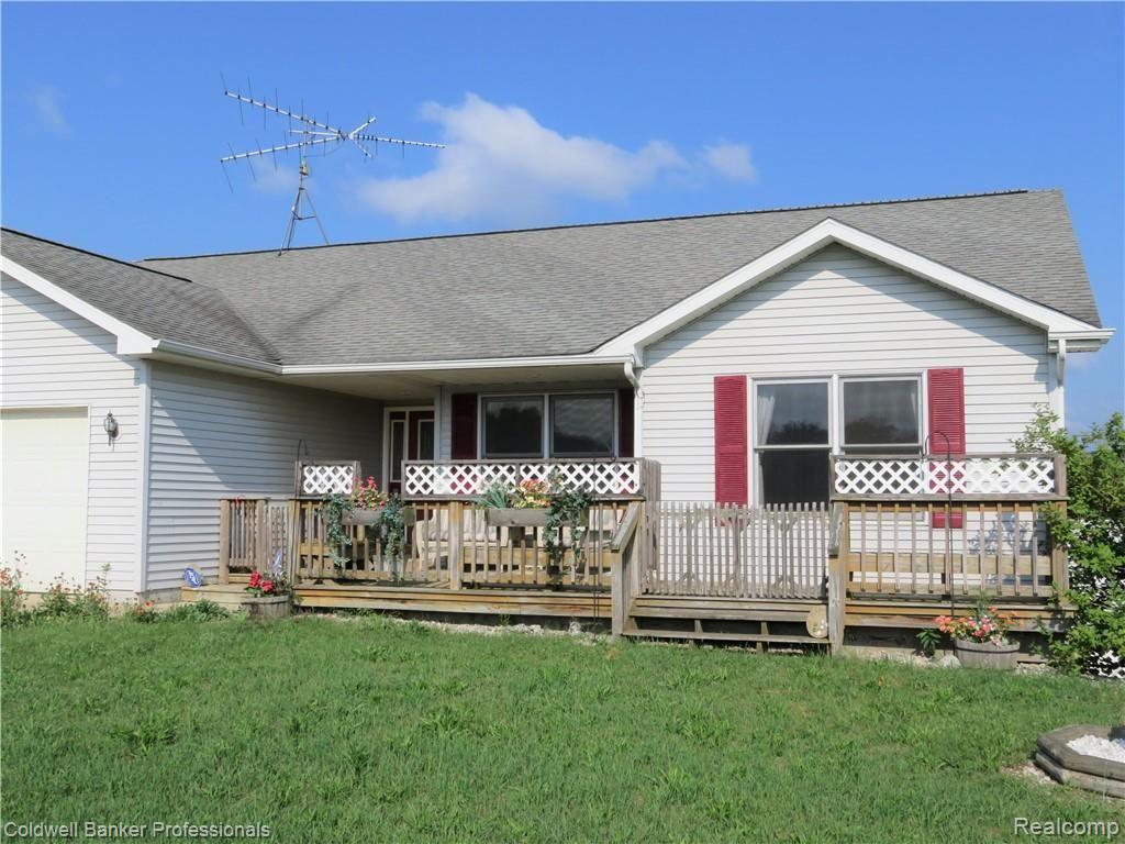 1485 Lansing Road Morrice, MI 48857 - Photo 27 of 30 24 1485 front view.JPG
