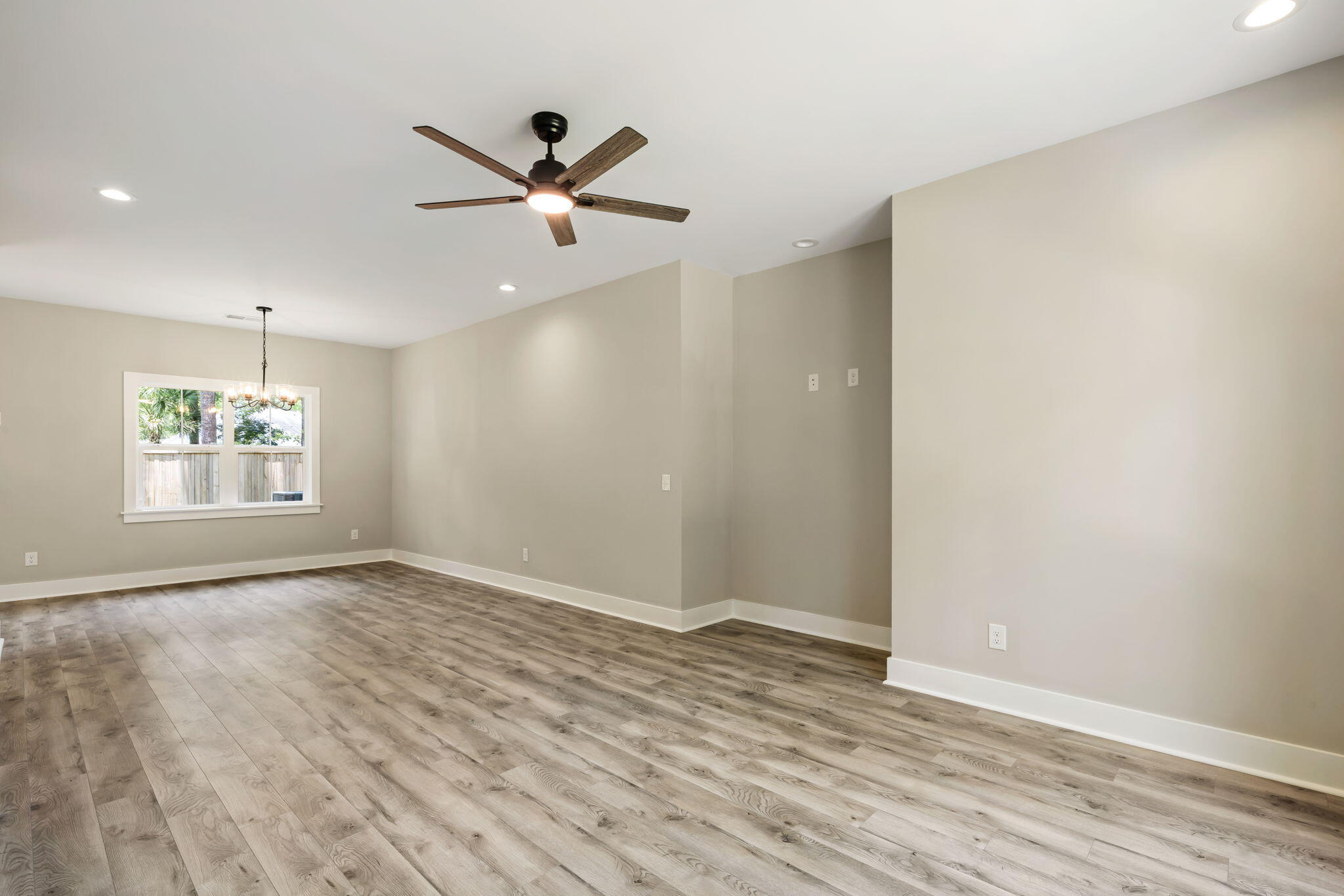 2960 Blackfish Road Johns Island, SC 29455 - Photo 10 of 30 5-web-or-mls-2960 Blackfish Rd - Coasta