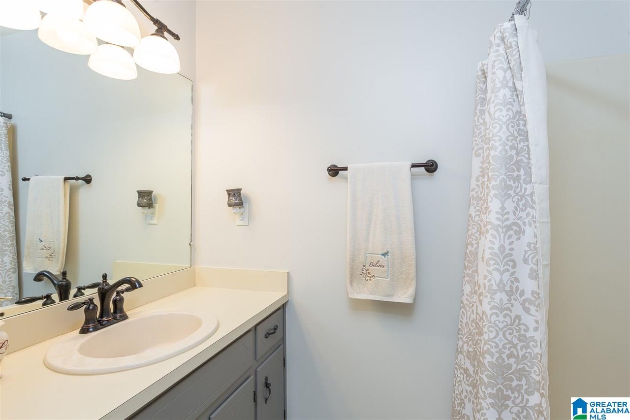 2245 Five Points Road Cleveland, AL 35049 - Photo 17 of 34