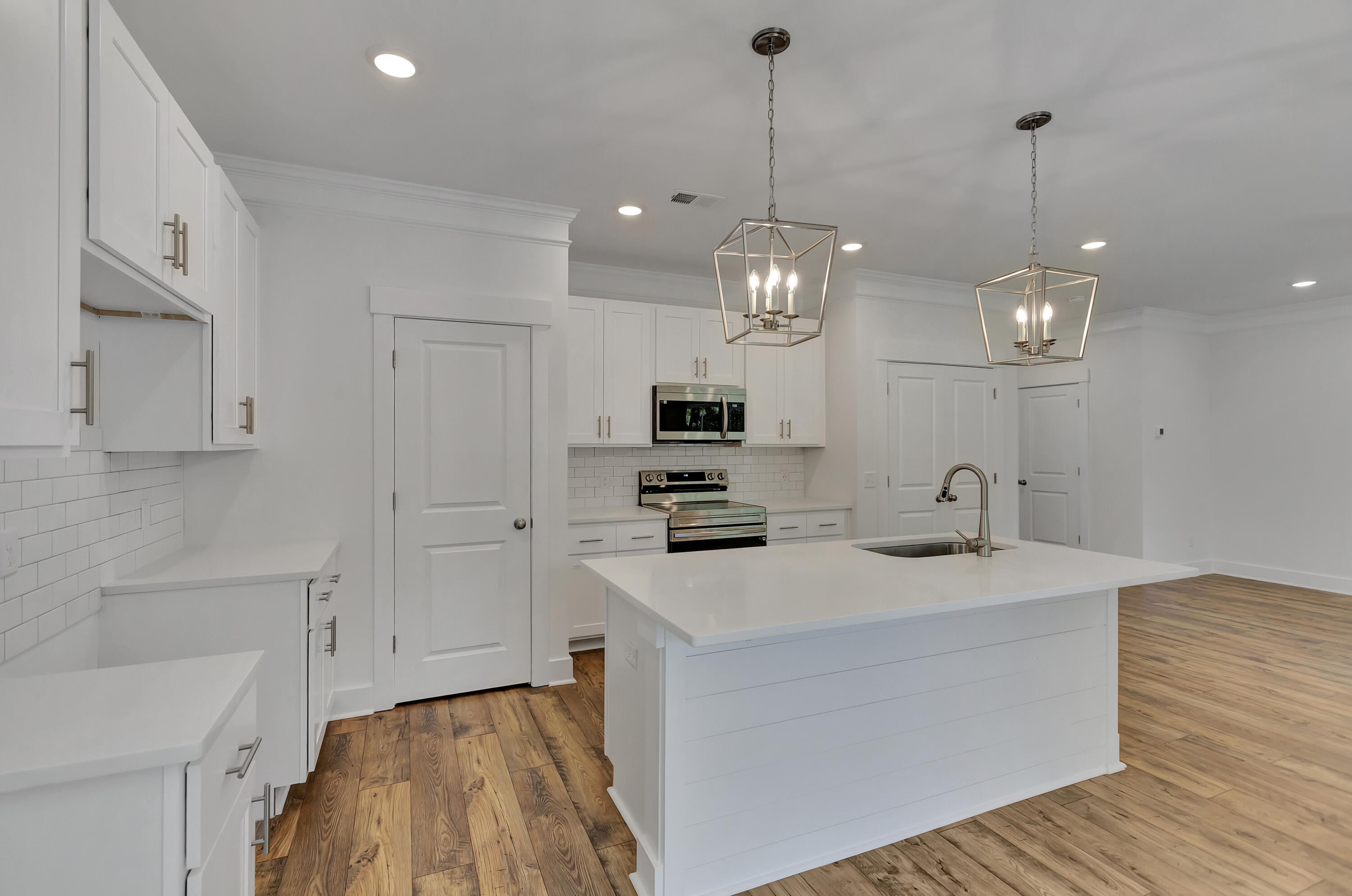 5306 Seewee Road Awendaw, SC 29429 - Photo 8 of 29 296A5144