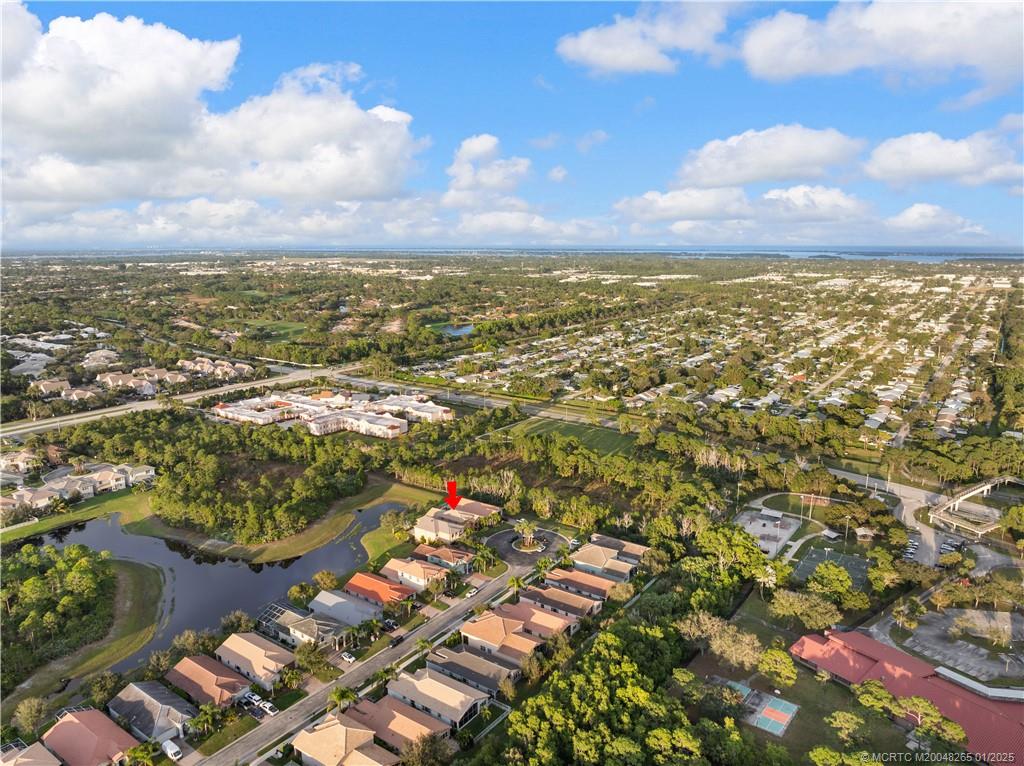 1365 Southeast Fleming Way Stuart, FL 34997 - Photo 6 of 33 Gallery Image 6