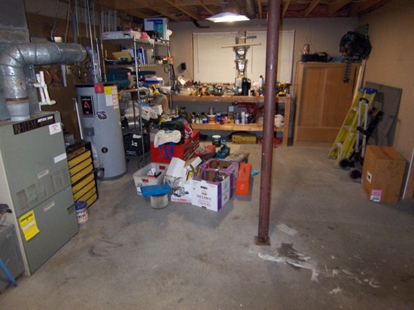 27 Elsie Road Lynn, MA 01904 - Photo 22 of 30 Gallery Image 22