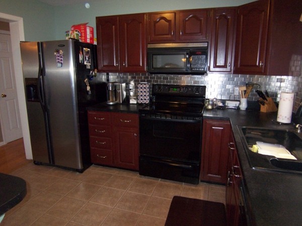 27 Elsie Road Lynn, MA 01904 - Photo 7 of 30 Gallery Image 7