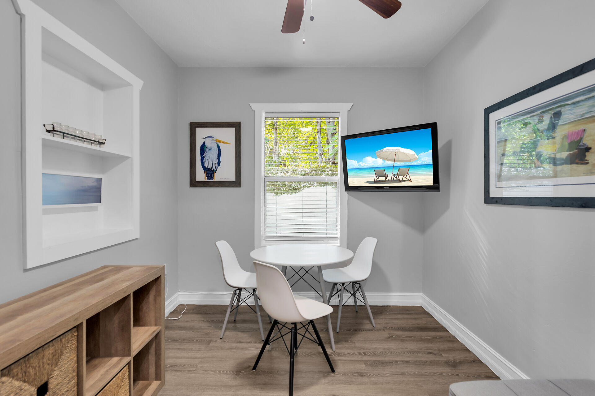 230 Key Honey Road Tavernier, FL 33070 - Photo 31 of 38 a view of a dining room with furniture a rug and wooden floor
