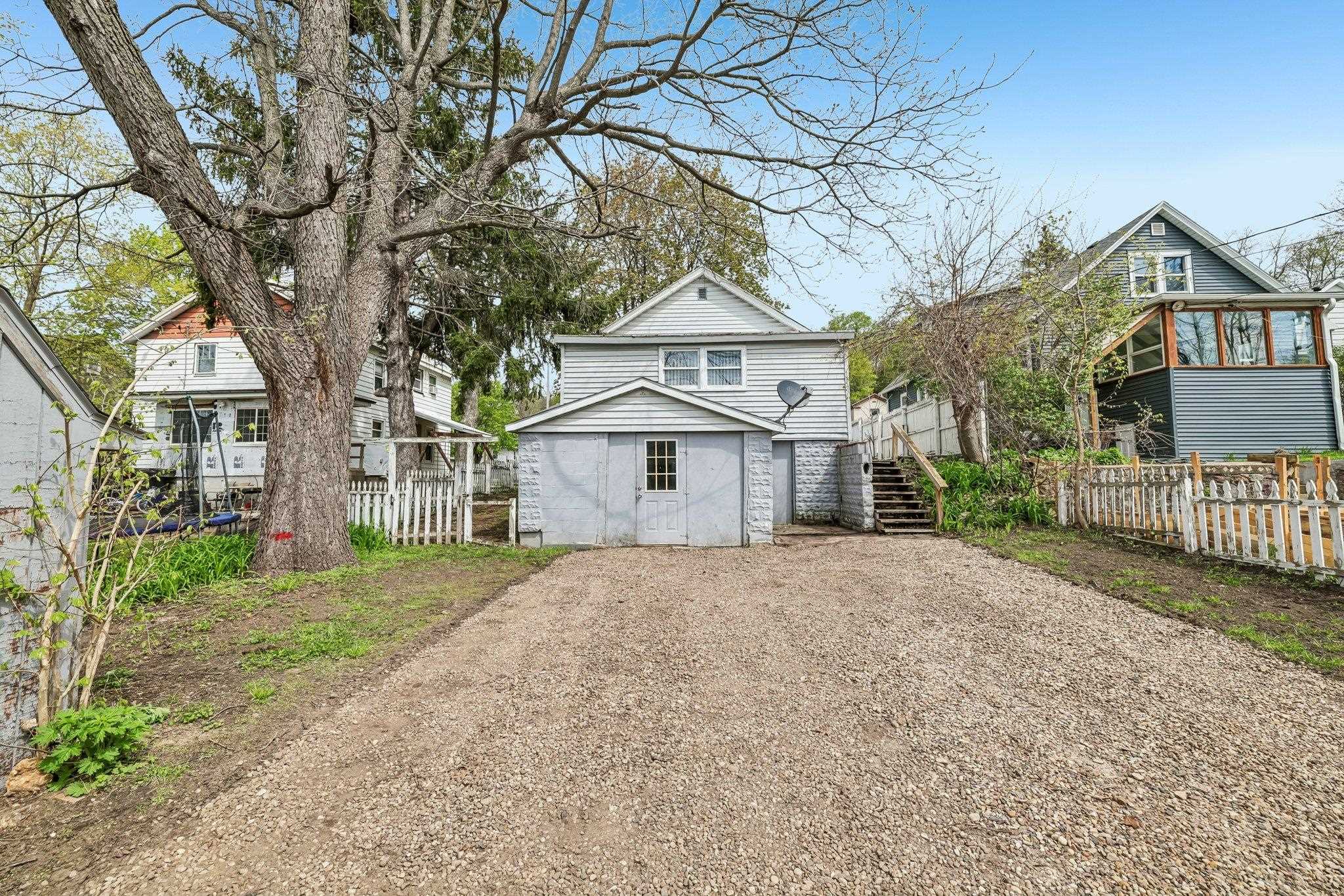 327 8th Baraboo, WI 53913 - Photo 18 of 19