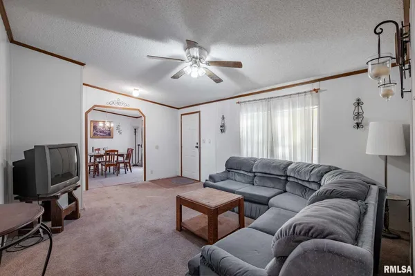 $82,000 | 4543 Harvey Street, Coello, IL 62825