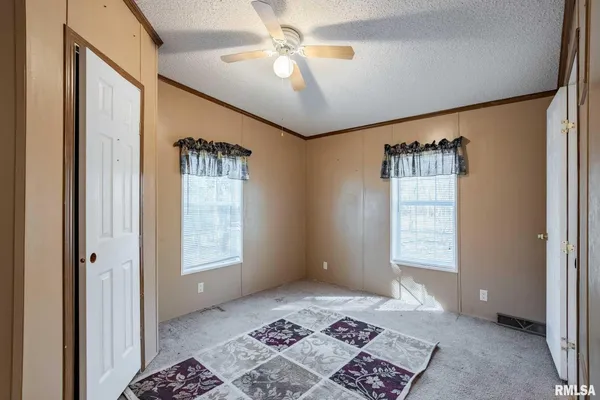 $82,000 | 4543 Harvey Street, Coello, IL 62825