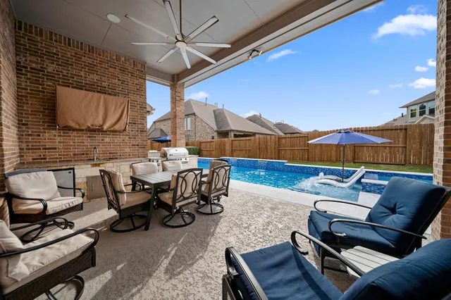 $899,000 | 18307 Whistling Hills Road, Cypress, TX 77433