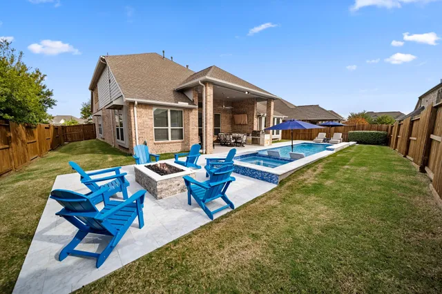 $899,000 | 18307 Whistling Hills Road, Cypress, TX 77433