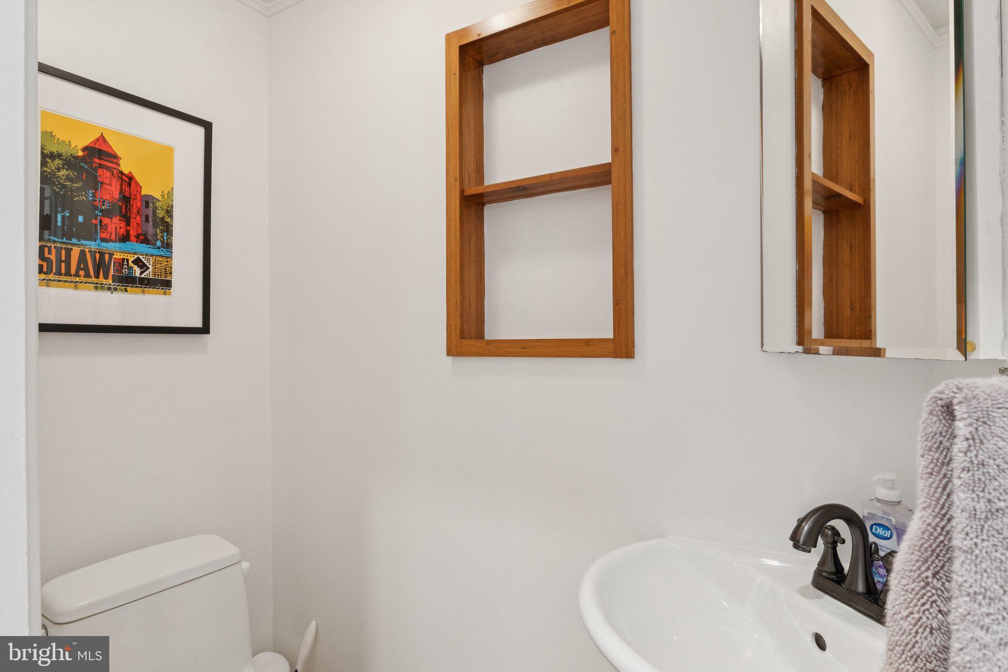 1617 8th Street Northwest Washington, DC 20001 - Photo 11 of 39