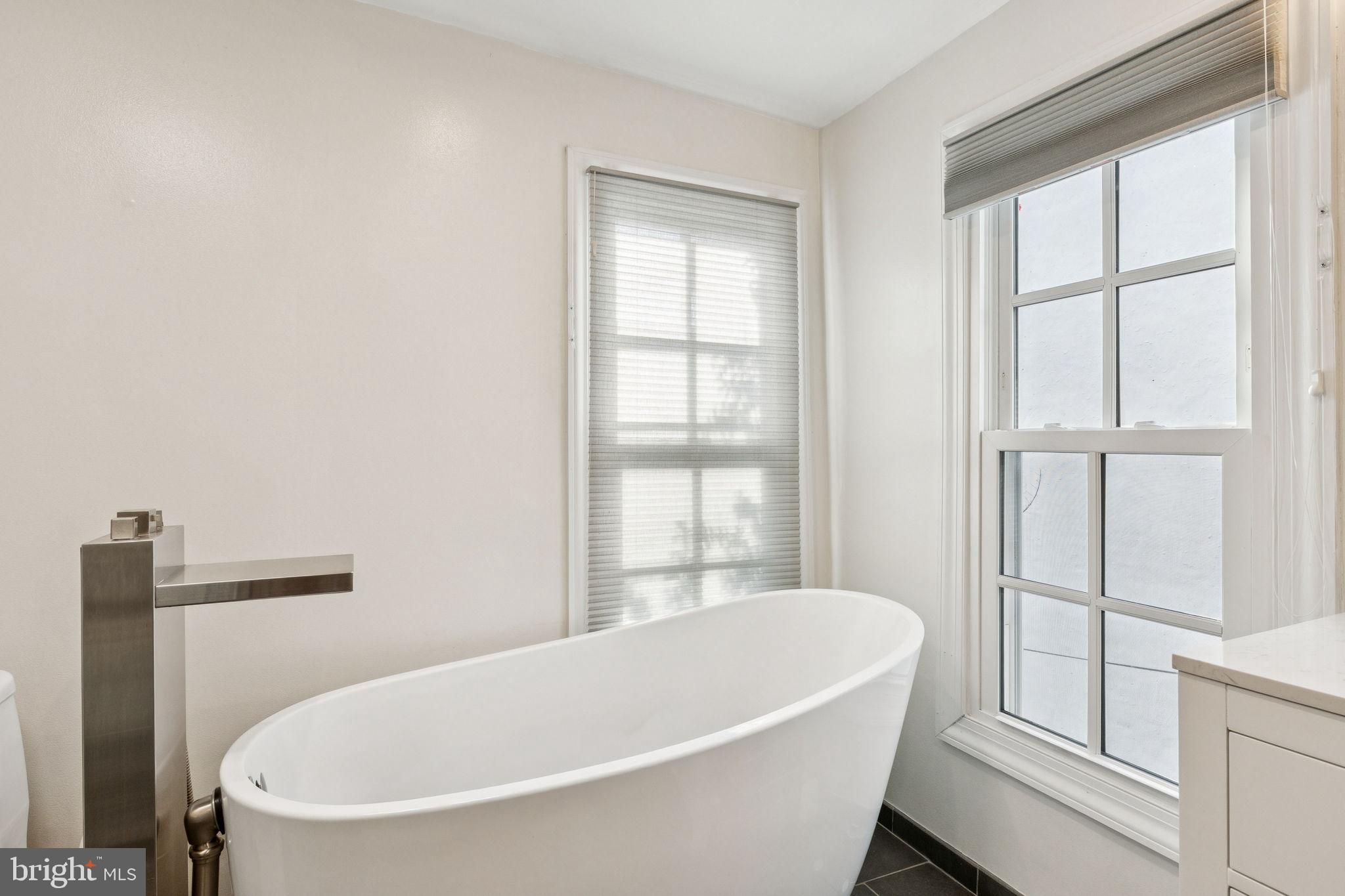 1617 8th Street Northwest Washington, DC 20001 - Photo 24 of 39